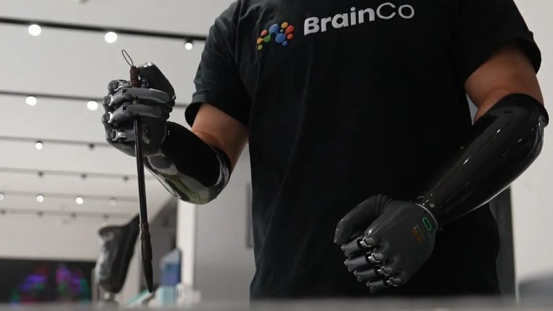 商业智能移动端应用加盟代理：机遇与挑战并存